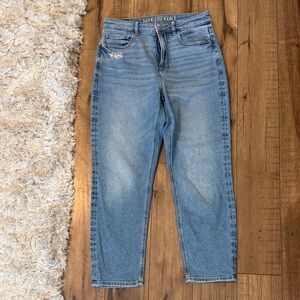 American Eagle Mom Jeans